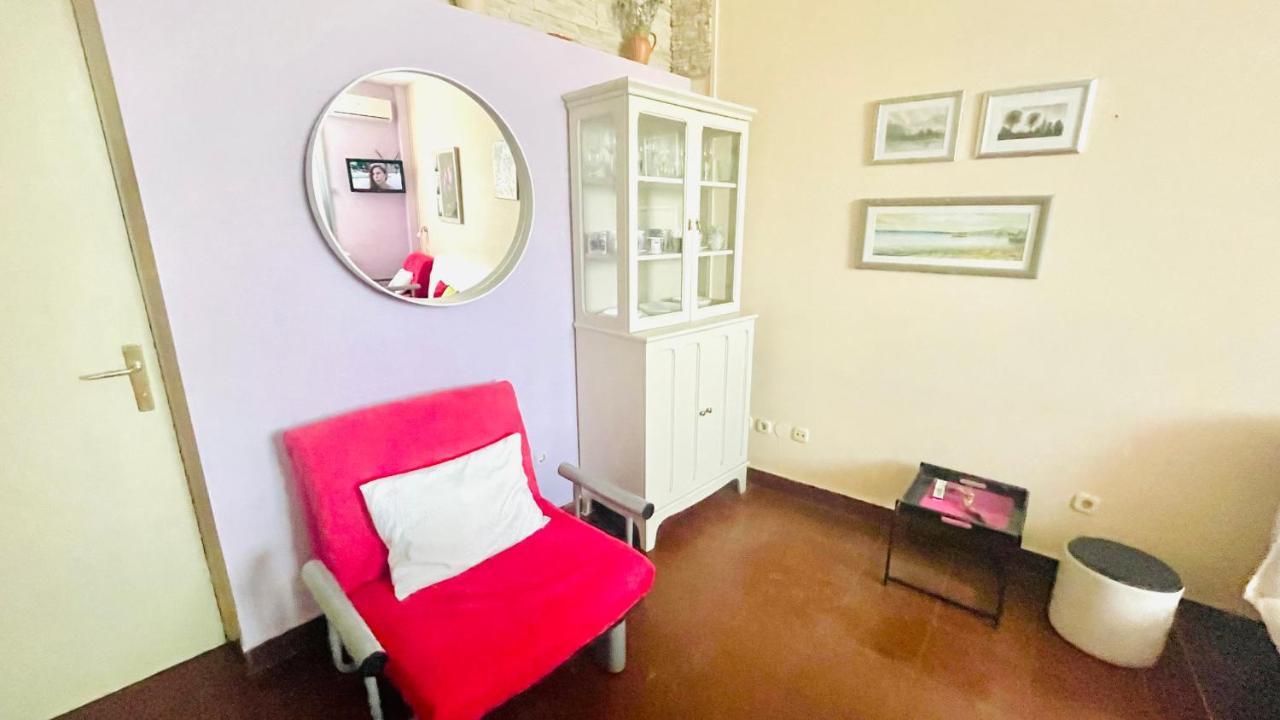 Vintage Apartment Inside City Galleria - Задар Екстериор снимка